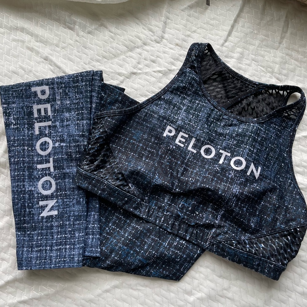Peloton bra and leggings set